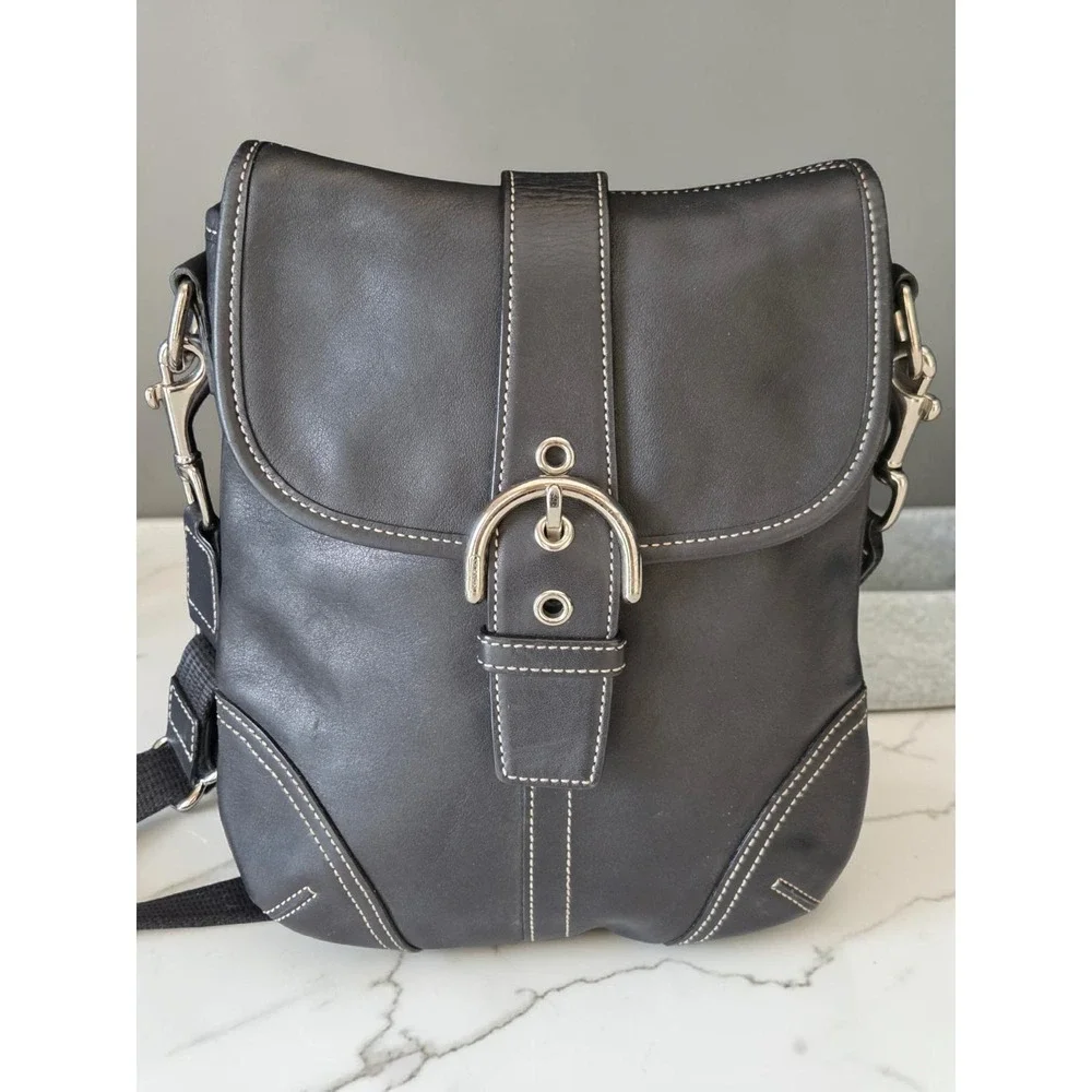 Vintage 2005 Coach Soho Buckle Flap Crossbody Bag 4786 Black Leather Y2K